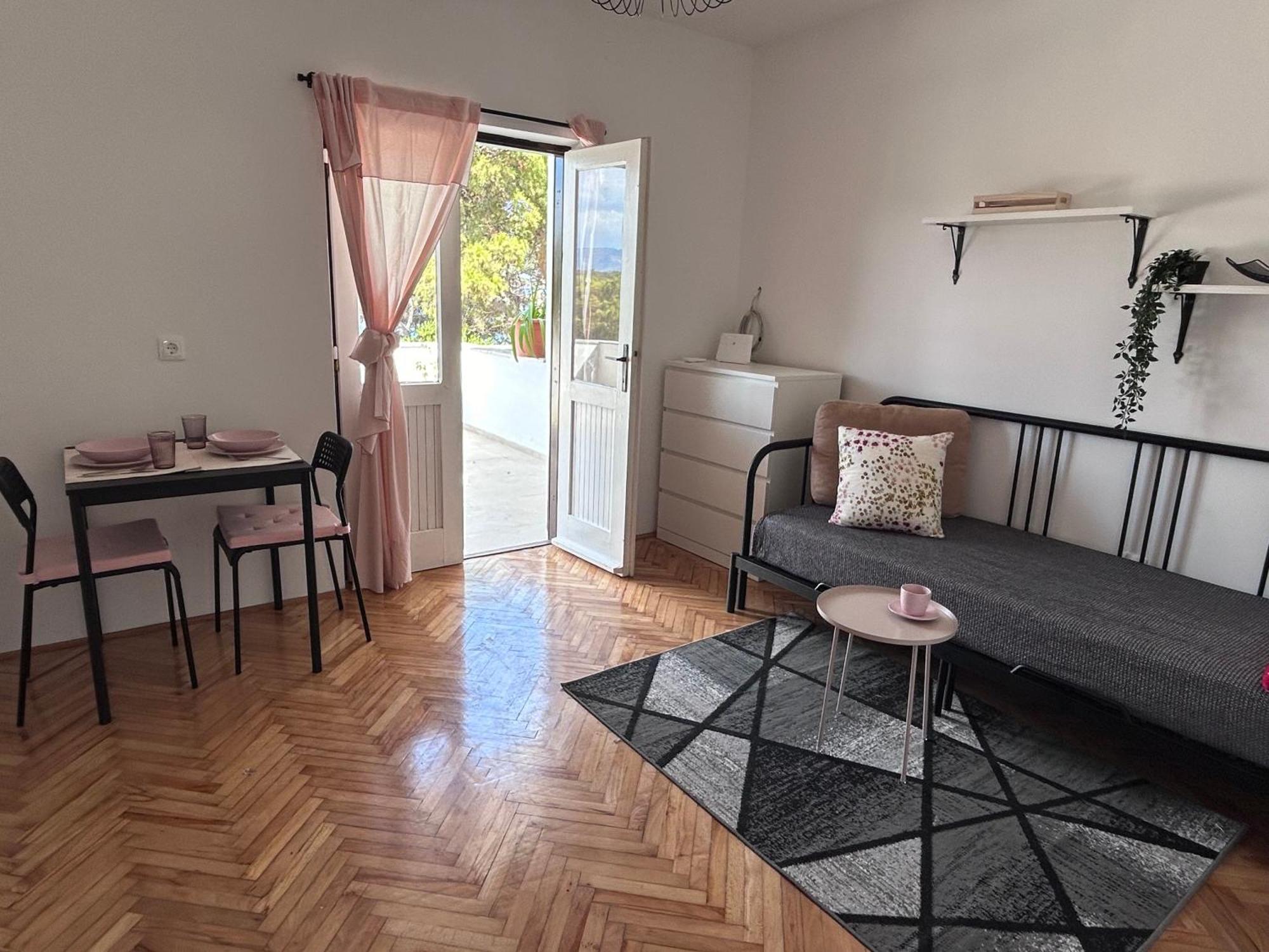 Lazaneo Seafront Apartments, 젤사 외부 사진
